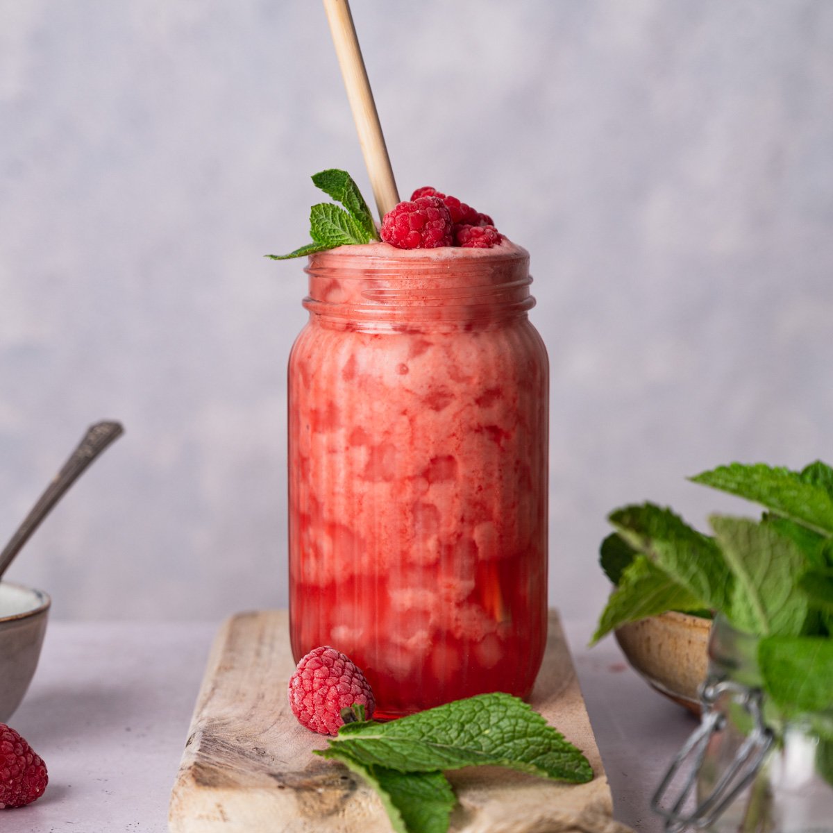 Make Raspberry Lemonade Year-Round with Freeze-Dried Berries